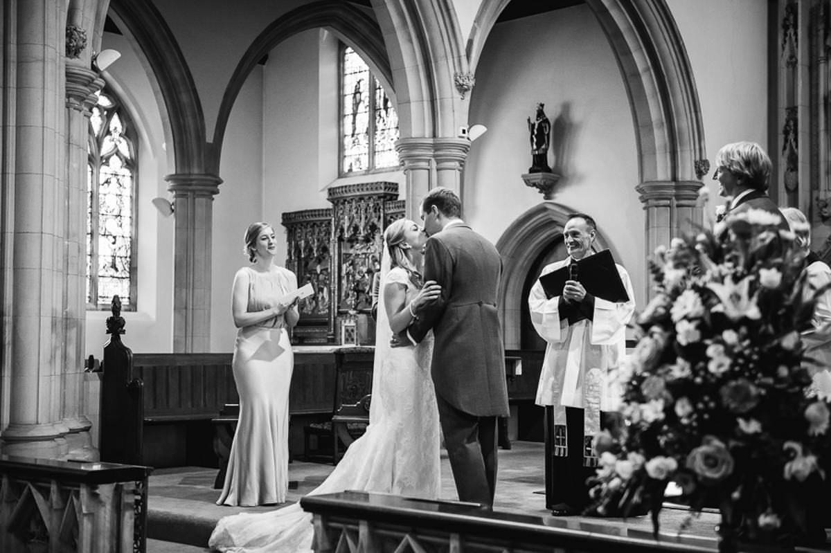 Michelham-Priory-Barn-Wedding (18 of 108)